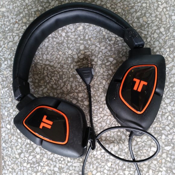 Tritton Other - MadCatz Tritton headset for Xbox One